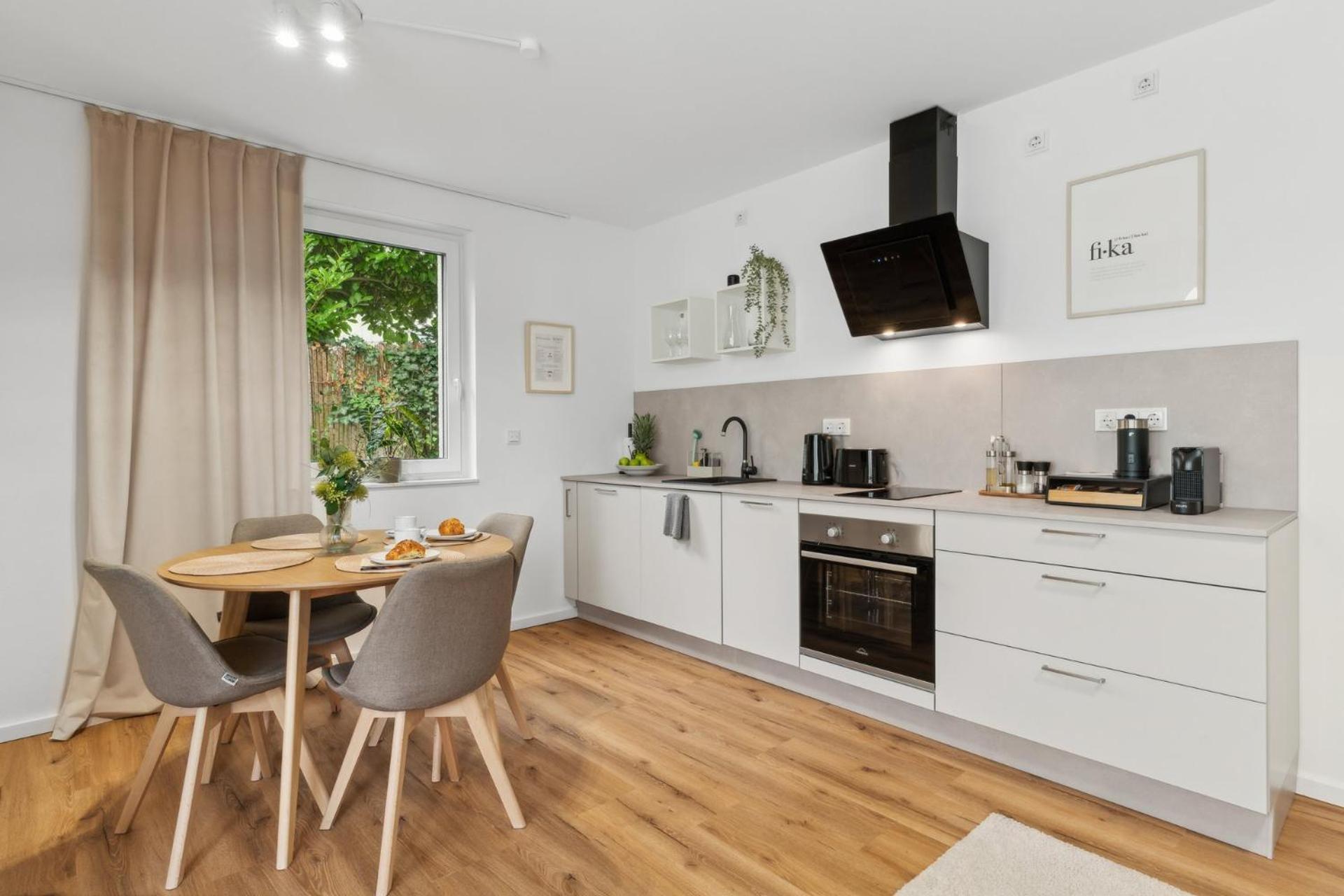 Deluxe Apartment In Bielefeld City Mit Parkplatz Und Balkon Εξωτερικό φωτογραφία