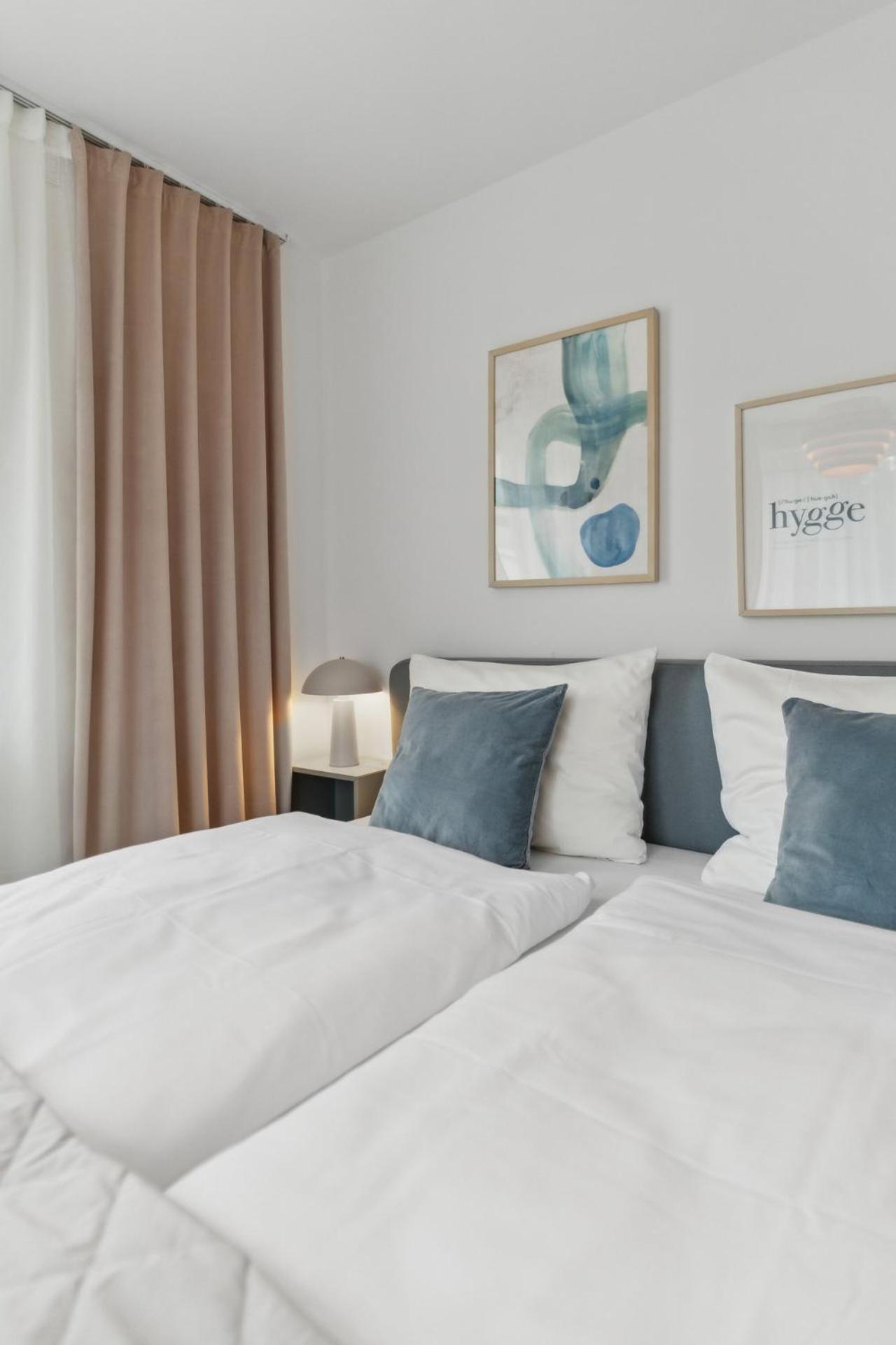 Deluxe Apartment In Bielefeld City Mit Parkplatz Und Balkon Εξωτερικό φωτογραφία